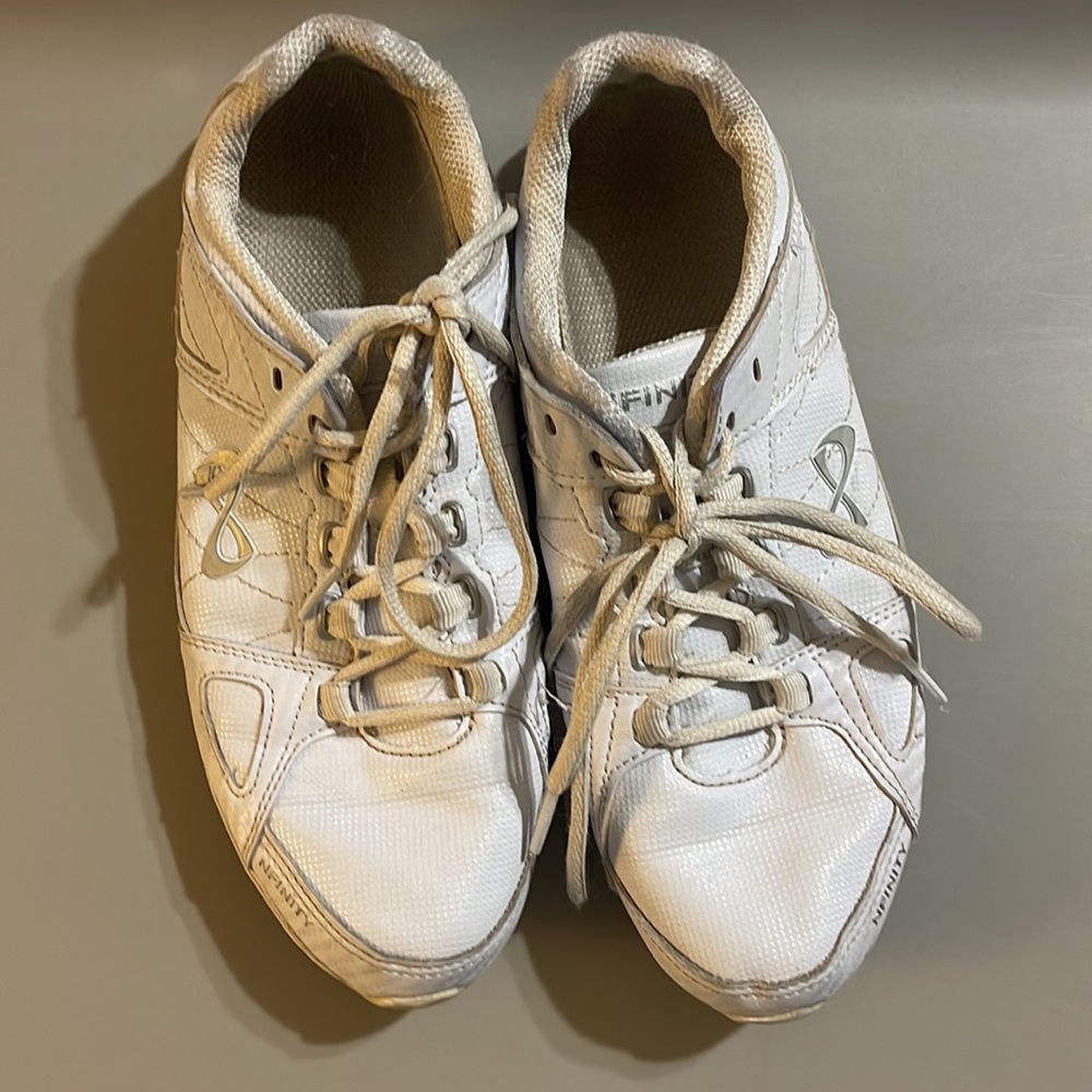 Infinity Rival Size 8 - Picture 2 of 5